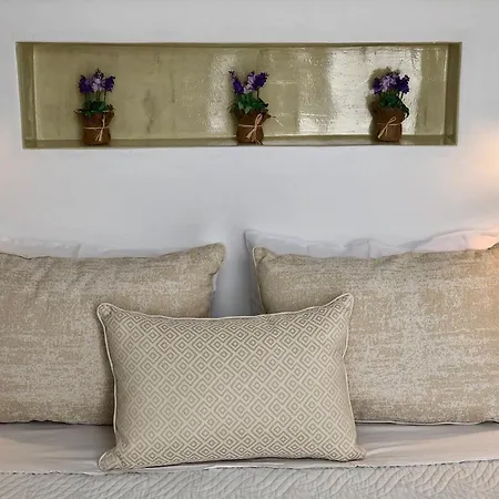 Dreamland ηouses Ía