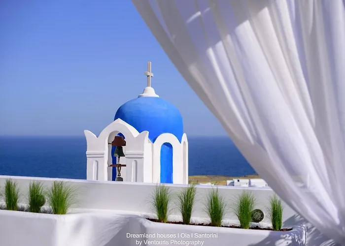 Dreamland ηouses * Oia