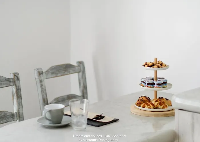 Dreamland ηouses * Ia