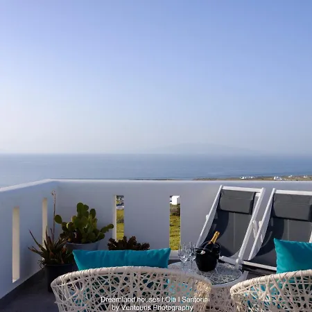Dreamland ηouses Daire Oia
